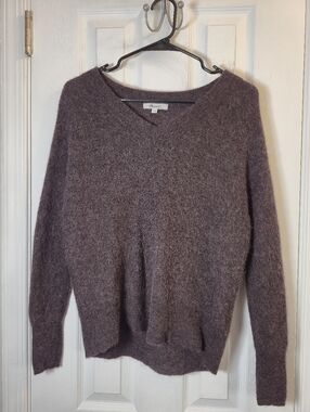 Madewell Alpaca Blend V-Neck Sweater in Plum Size M